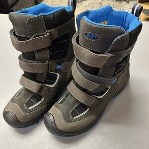 Keen Boys Redwood Winter Boots Waterproof, Insulated, Leather Raven/Magnet sz 6